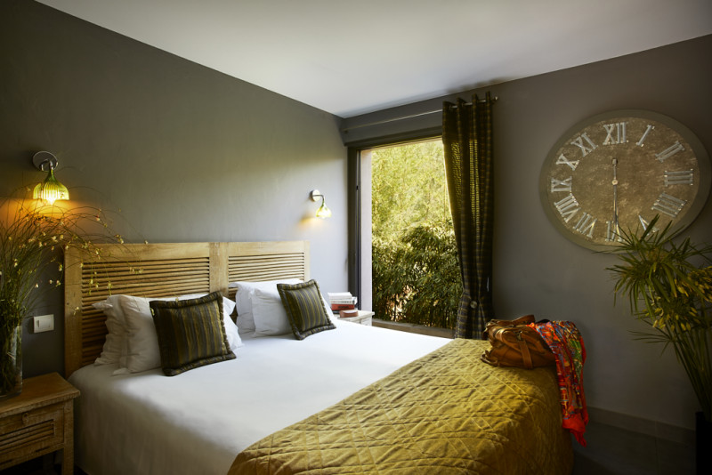 E-tre-stelle-hôtel-corsica-chambre-standard.jpg