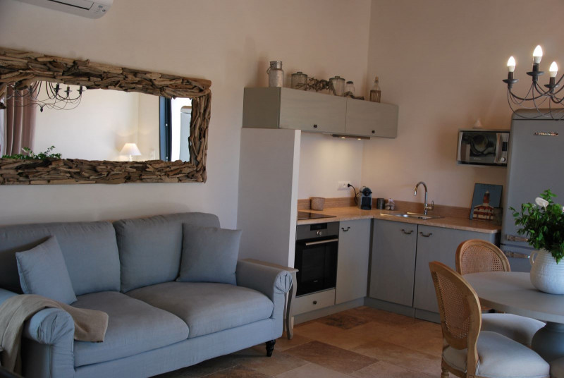 villa madra_bonifacio_salon amelia 2