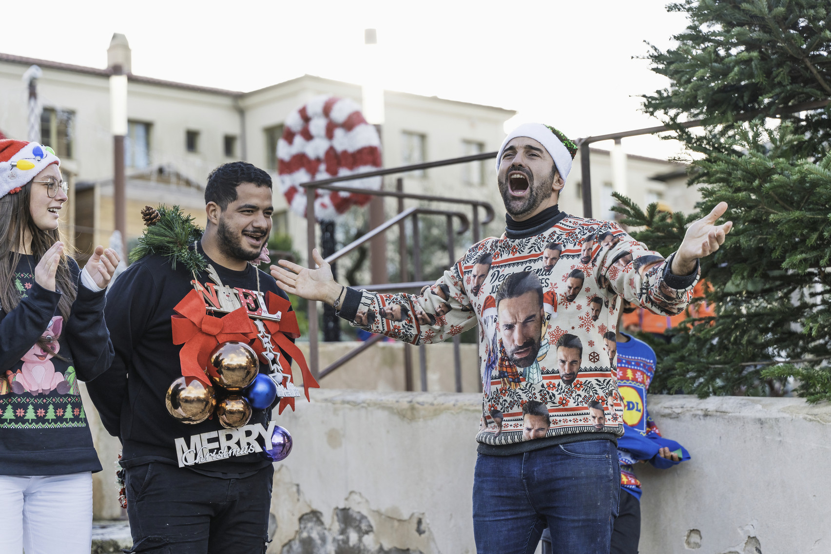 52-festi-di-natali-1-265342 52-festi-di-natali-1-265342