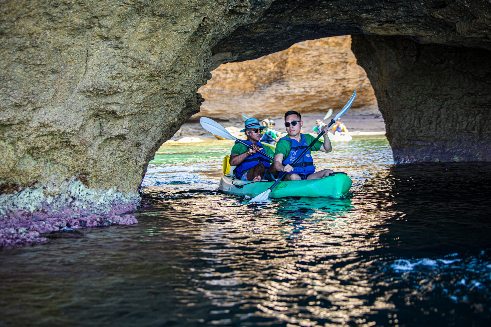 bonif-kayak-bonifacio